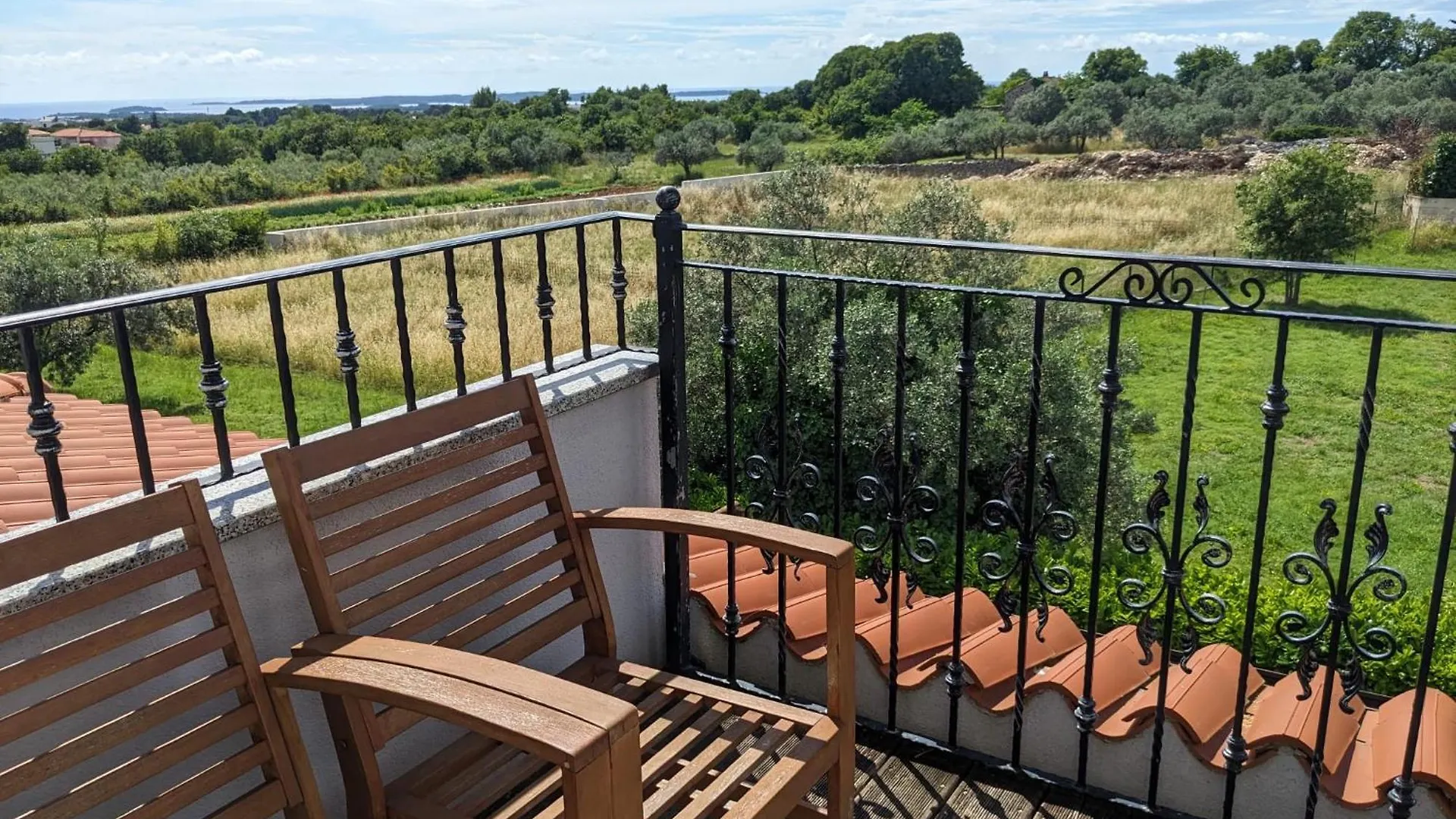 Sea View Apartment Galizana